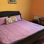 Divan Han Rooms